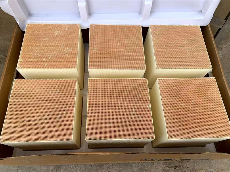 高温脱硝催化剂